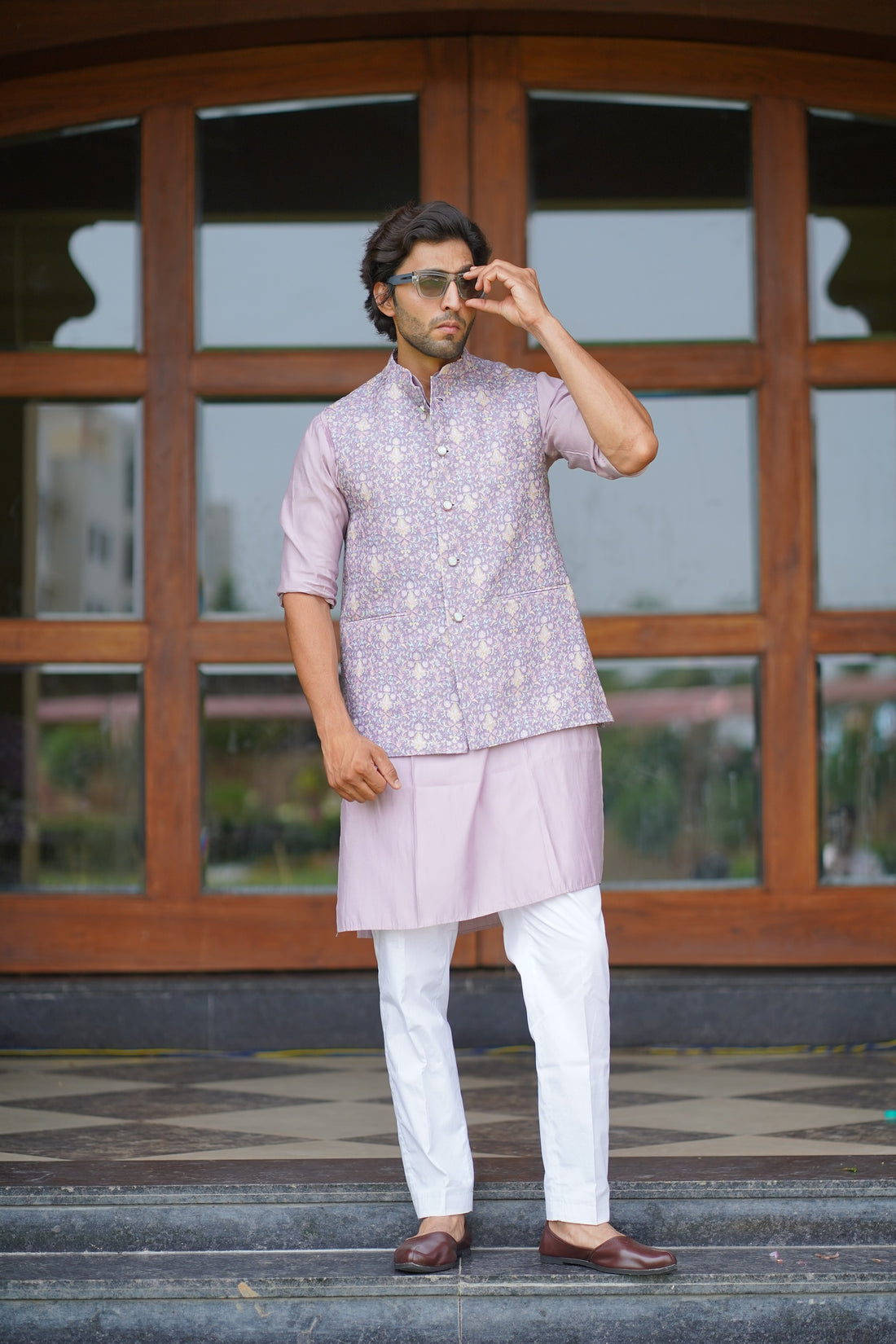 Silk Blends: The Ultimate Fabric for Men’s Ethnic Wear