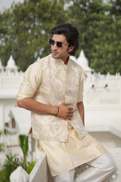 Jacquard Yellow Jacket Set