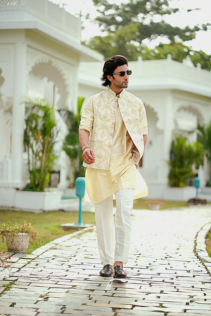 Jacquard Yellow Jacket Set